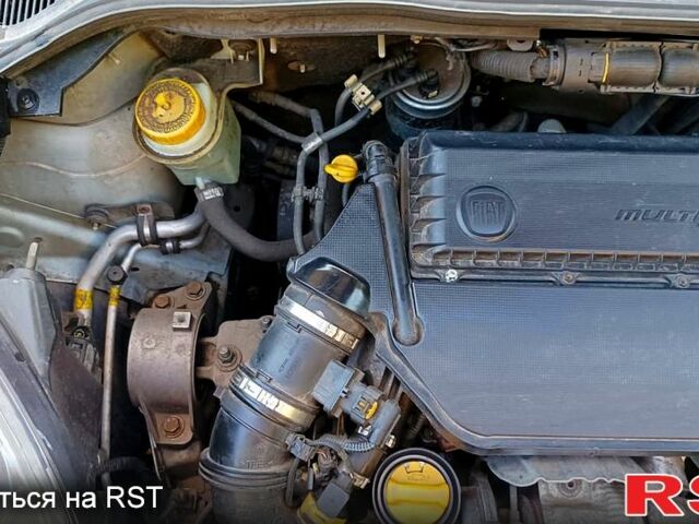 Белый Фиат Fiorino, объемом двигателя 1.2 л и пробегом 205 тыс. км за 4700 $, фото 11 на Automoto.ua