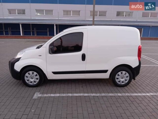 Белый Фиат Fiorino, объемом двигателя 1.25 л и пробегом 285 тыс. км за 4150 $, фото 7 на Automoto.ua