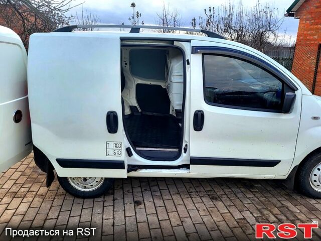 Белый Фиат Fiorino, объемом двигателя 1.2 л и пробегом 145 тыс. км за 6000 $, фото 2 на Automoto.ua