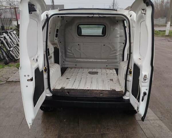 Білий Фіат Fiorino, об'ємом двигуна 1.25 л та пробігом 326 тис. км за 2950 $, фото 11 на Automoto.ua