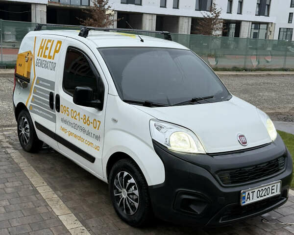 Белый Фиат Fiorino, объемом двигателя 1.3 л и пробегом 206 тыс. км за 6477 $, фото 2 на Automoto.ua