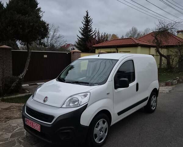 Белый Фиат Fiorino, объемом двигателя 1.3 л и пробегом 157 тыс. км за 10750 $, фото 1 на Automoto.ua
