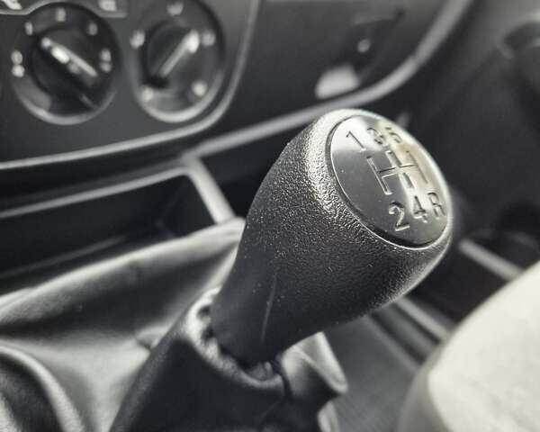 Белый Фиат Fiorino, объемом двигателя 1.3 л и пробегом 157 тыс. км за 10750 $, фото 17 на Automoto.ua