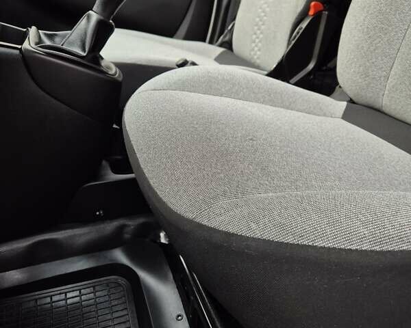 Белый Фиат Fiorino, объемом двигателя 1.3 л и пробегом 157 тыс. км за 10750 $, фото 21 на Automoto.ua