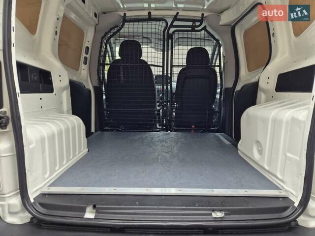 Белый Фиат Fiorino, объемом двигателя 1.3 л и пробегом 157 тыс. км за 10750 $, фото 32 на Automoto.ua