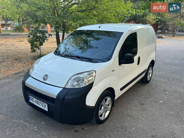 Фиат Fiorino 2009 в Николаеве на Automoto.ua Белый Фиат Fiorino, объемом двигателя 1.25 л и пробегом 260 тыс. км за 4550 $, фото 7 на Automoto.ua