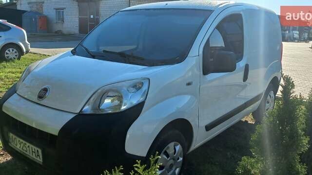 Белый Фиат Fiorino, объемом двигателя 1.3 л и пробегом 283 тыс. км за 4700 $, фото 2 на Automoto.ua