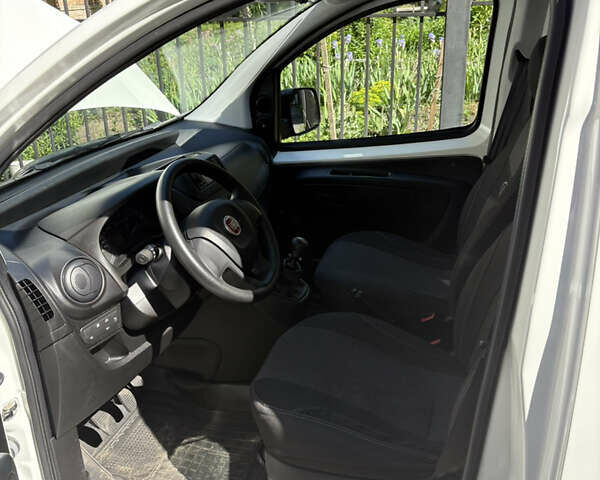 Белый Фиат Fiorino, объемом двигателя 1.37 л и пробегом 68 тыс. км за 9999 $, фото 13 на Automoto.ua