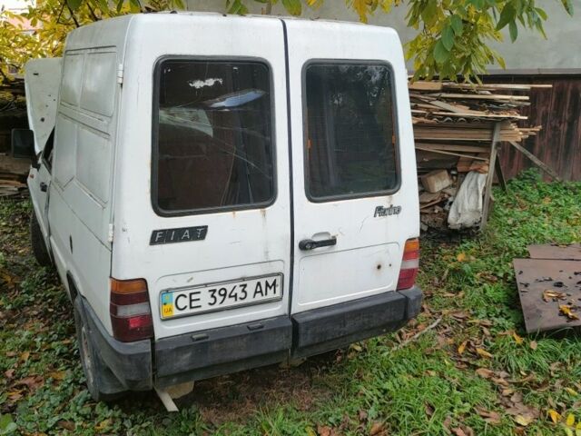 Белый Фиат Fiorino, объемом двигателя 0 л и пробегом 200 тыс. км за 900 $, фото 4 на Automoto.ua