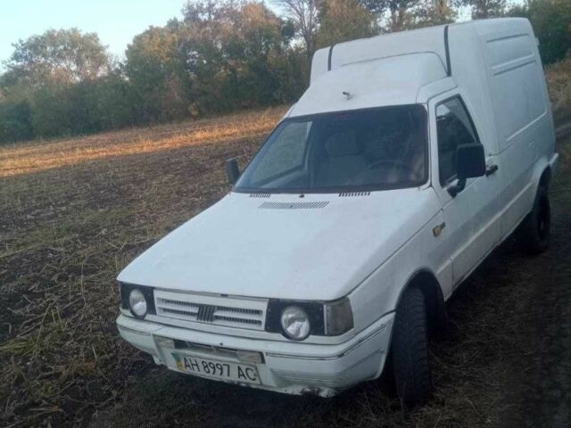 Білий Фіат Fiorino, об'ємом двигуна 1.6 л та пробігом 120 тис. км за 700 $, фото 1 на Automoto.ua