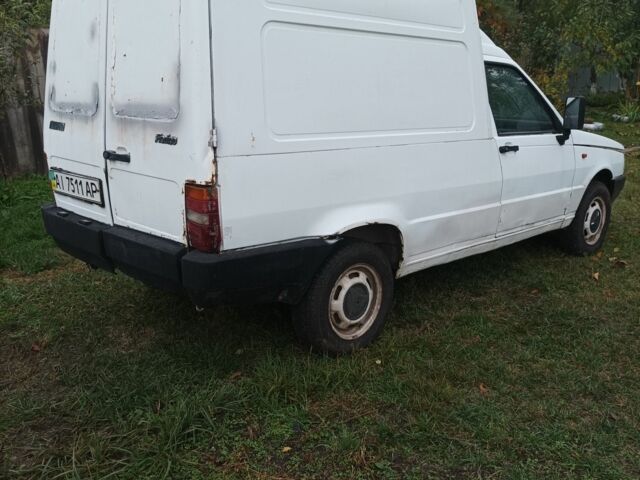 Білий Фіат Fiorino, об'ємом двигуна 1.4 л та пробігом 300 тис. км за 1000 $, фото 3 на Automoto.ua