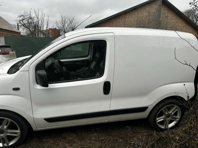Белый Фиат Fiorino, объемом двигателя 0 л и пробегом 370 тыс. км за 2500 $, фото 4 на Automoto.ua