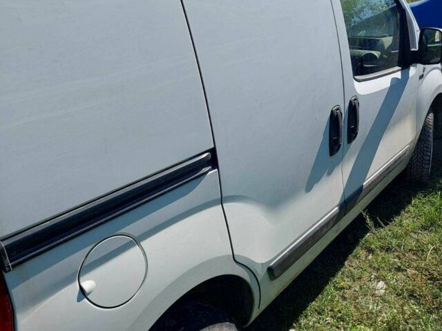 Белый Фиат Fiorino, объемом двигателя 1.3 л и пробегом 218 тыс. км за 3500 $, фото 1 на Automoto.ua