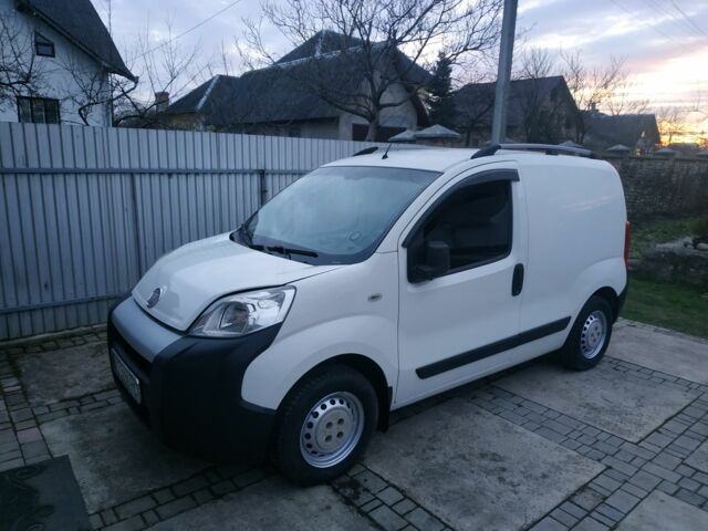 Белый Фиат Fiorino, объемом двигателя 0.14 л и пробегом 312 тыс. км за 4200 $, фото 6 на Automoto.ua