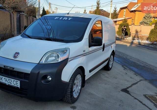 Белый Фиат Fiorino, объемом двигателя 1.2 л и пробегом 258 тыс. км за 4600 $, фото 3 на Automoto.ua