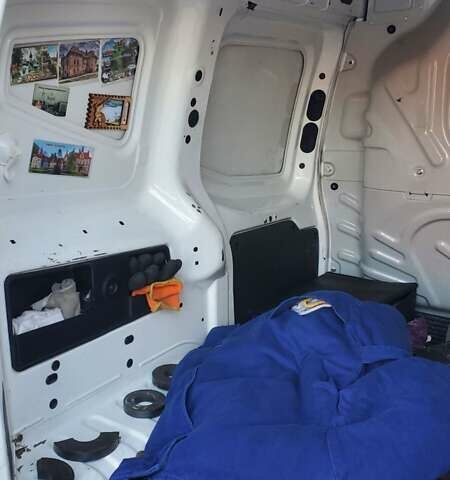 Белый Фиат Fiorino, объемом двигателя 1.2 л и пробегом 258 тыс. км за 4600 $, фото 28 на Automoto.ua