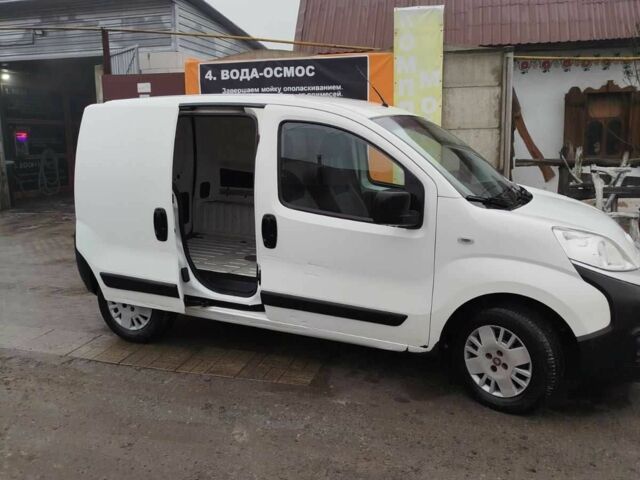 Белый Фиат Fiorino, объемом двигателя 1.3 л и пробегом 365 тыс. км за 2950 $, фото 2 на Automoto.ua
