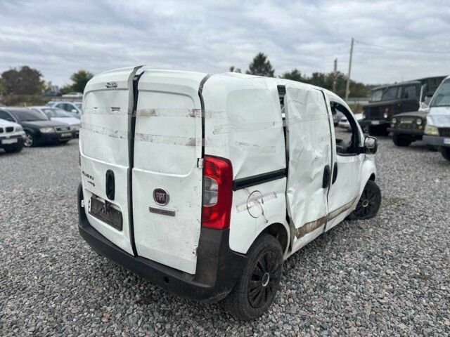 Белый Фиат Fiorino, объемом двигателя 1.3 л и пробегом 200 тыс. км за 950 $, фото 2 на Automoto.ua