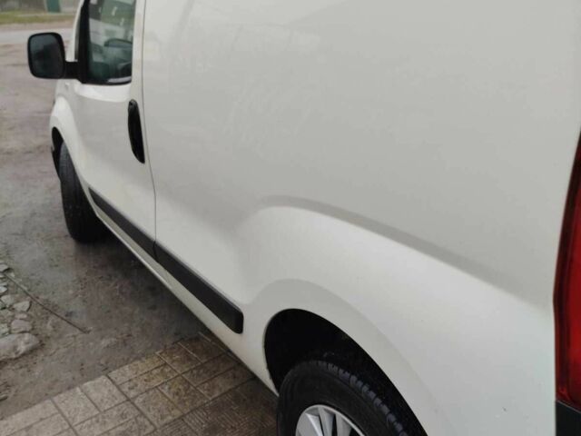 Белый Фиат Fiorino, объемом двигателя 1.3 л и пробегом 365 тыс. км за 2950 $, фото 6 на Automoto.ua