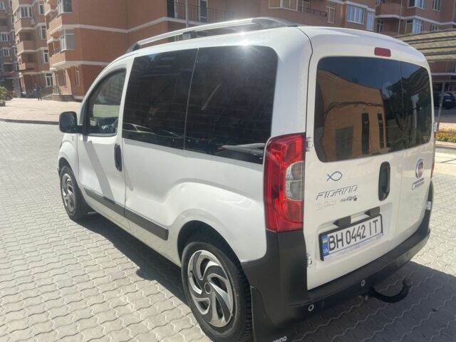 Белый Фиат Fiorino, объемом двигателя 1.3 л и пробегом 140 тыс. км за 7200 $, фото 5 на Automoto.ua