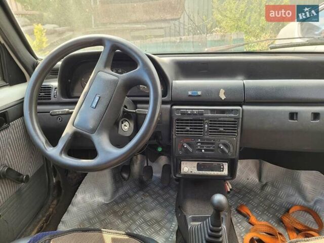 Белый Фиат Fiorino, объемом двигателя 1.37 л и пробегом 196 тыс. км за 950 $, фото 11 на Automoto.ua