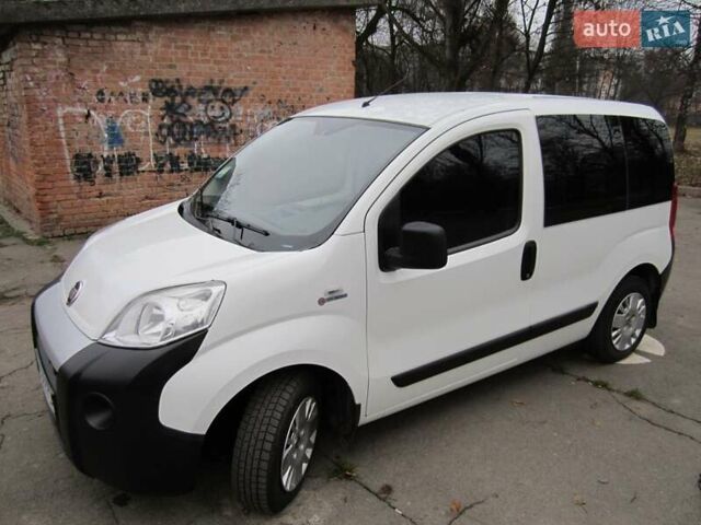 Білий Фіат Fiorino, об'ємом двигуна 1.3 л та пробігом 152 тис. км за 3999 $, фото 2 на Automoto.ua