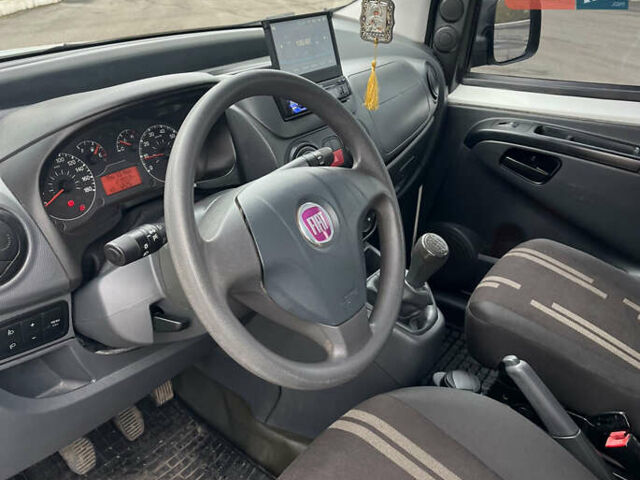 Белый Фиат Fiorino, объемом двигателя 1.25 л и пробегом 220 тыс. км за 5600 $, фото 9 на Automoto.ua