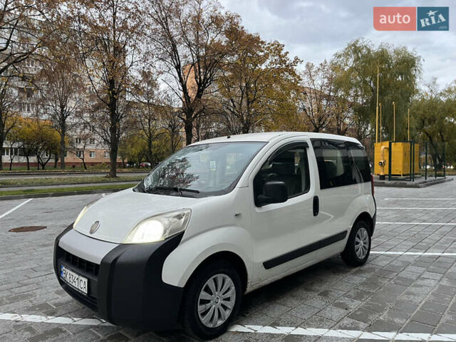 Белый Фиат Fiorino, объемом двигателя 1.25 л и пробегом 255 тыс. км за 3950 $, фото 5 на Automoto.ua