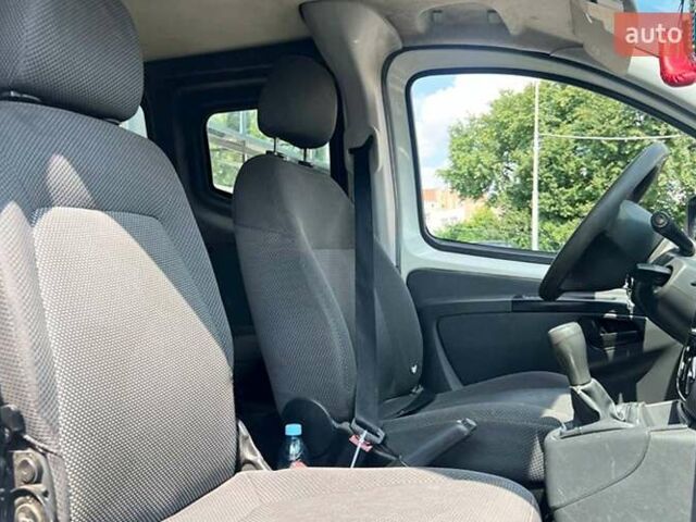 Білий Фіат Fiorino, об'ємом двигуна 1.25 л та пробігом 245 тис. км за 5000 $, фото 18 на Automoto.ua