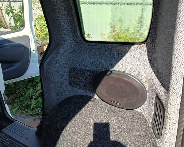 Белый Фиат Fiorino, объемом двигателя 1.25 л и пробегом 225 тыс. км за 5250 $, фото 18 на Automoto.ua