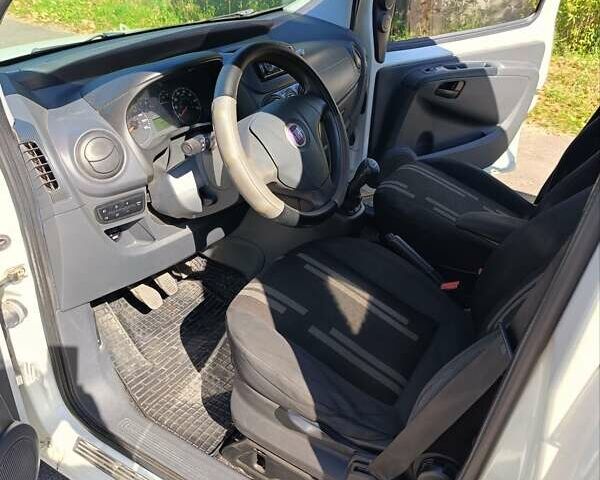 Белый Фиат Fiorino, объемом двигателя 1.25 л и пробегом 225 тыс. км за 5250 $, фото 7 на Automoto.ua