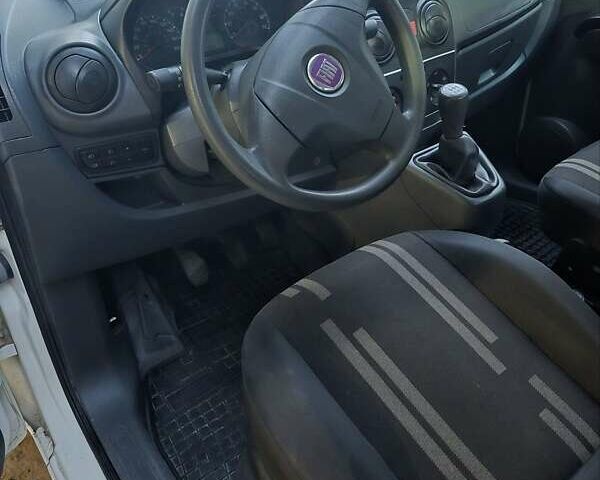 Белый Фиат Fiorino, объемом двигателя 1.2 л и пробегом 238 тыс. км за 3999 $, фото 13 на Automoto.ua