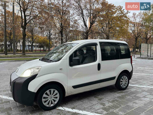 Белый Фиат Fiorino, объемом двигателя 1.3 л и пробегом 257 тыс. км за 3950 $, фото 2 на Automoto.ua