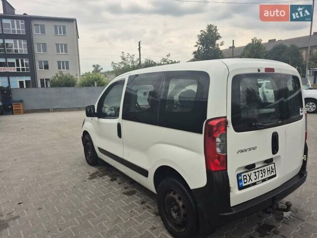 Белый Фиат Fiorino, объемом двигателя 1.2 л и пробегом 238 тыс. км за 3999 $, фото 5 на Automoto.ua
