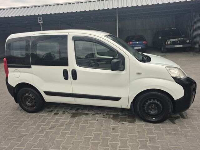Белый Фиат Fiorino, объемом двигателя 1.2 л и пробегом 238 тыс. км за 3999 $, фото 4 на Automoto.ua
