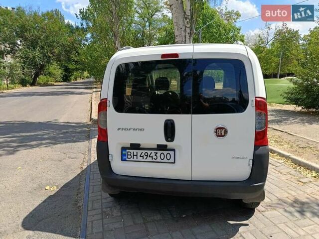 Белый Фиат Fiorino, объемом двигателя 1.25 л и пробегом 280 тыс. км за 4500 $, фото 5 на Automoto.ua
