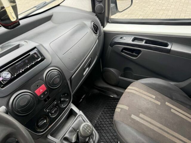 Белый Фиат Fiorino, объемом двигателя 1.2 л и пробегом 300 тыс. км за 2900 $, фото 9 на Automoto.ua