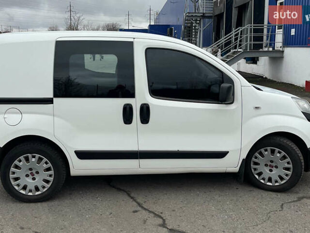 Белый Фиат Fiorino, объемом двигателя 1.25 л и пробегом 220 тыс. км за 5600 $, фото 5 на Automoto.ua