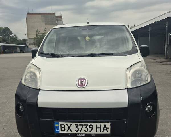 Белый Фиат Fiorino, объемом двигателя 1.2 л и пробегом 238 тыс. км за 3999 $, фото 4 на Automoto.ua