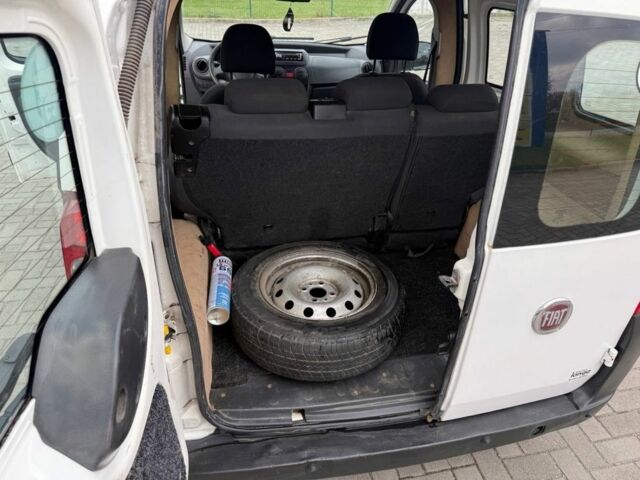 Белый Фиат Fiorino, объемом двигателя 1.2 л и пробегом 300 тыс. км за 2900 $, фото 11 на Automoto.ua
