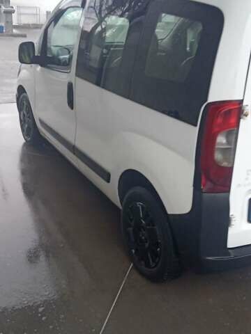 Белый Фиат Fiorino, объемом двигателя 1.3 л и пробегом 220 тыс. км за 3500 $, фото 9 на Automoto.ua