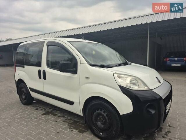 Белый Фиат Fiorino, объемом двигателя 1.2 л и пробегом 238 тыс. км за 3999 $, фото 2 на Automoto.ua
