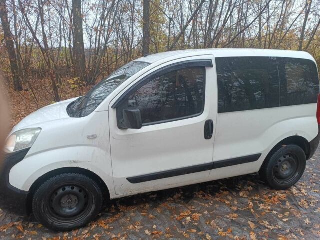 Белый Фиат Fiorino, объемом двигателя 1.2 л и пробегом 200 тыс. км за 3500 $, фото 3 на Automoto.ua