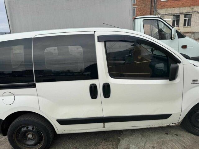 Белый Фиат Fiorino, объемом двигателя 1.2 л и пробегом 200 тыс. км за 3500 $, фото 6 на Automoto.ua