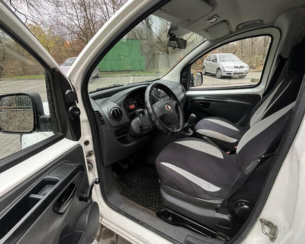 Белый Фиат Fiorino, объемом двигателя 1.25 л и пробегом 352 тыс. км за 3700 $, фото 13 на Automoto.ua