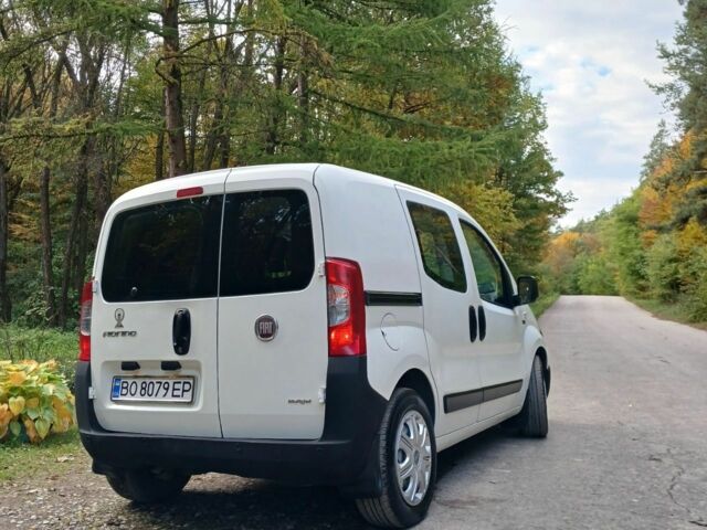 Белый Фиат Fiorino, объемом двигателя 1.2 л и пробегом 259 тыс. км за 4300 $, фото 1 на Automoto.ua