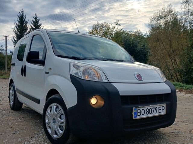 Белый Фиат Fiorino, объемом двигателя 1.2 л и пробегом 259 тыс. км за 4300 $, фото 2 на Automoto.ua