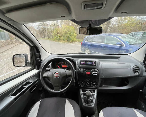 Белый Фиат Fiorino, объемом двигателя 1.25 л и пробегом 352 тыс. км за 3700 $, фото 11 на Automoto.ua