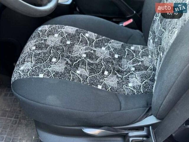 Белый Фиат Fiorino, объемом двигателя 1.3 л и пробегом 311 тыс. км за 4450 $, фото 11 на Automoto.ua