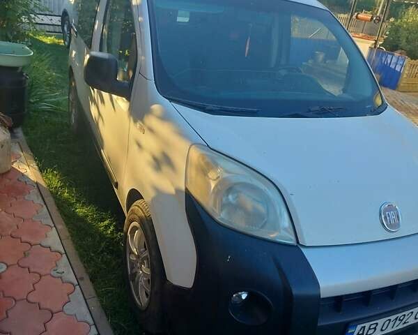 Белый Фиат Fiorino, объемом двигателя 1.3 л и пробегом 170 тыс. км за 5000 $, фото 1 на Automoto.ua
